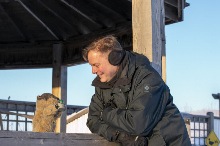 Manitoba Merv sees his shadow